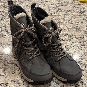 Columbia Charcoal Lace-Up Winter Boots
